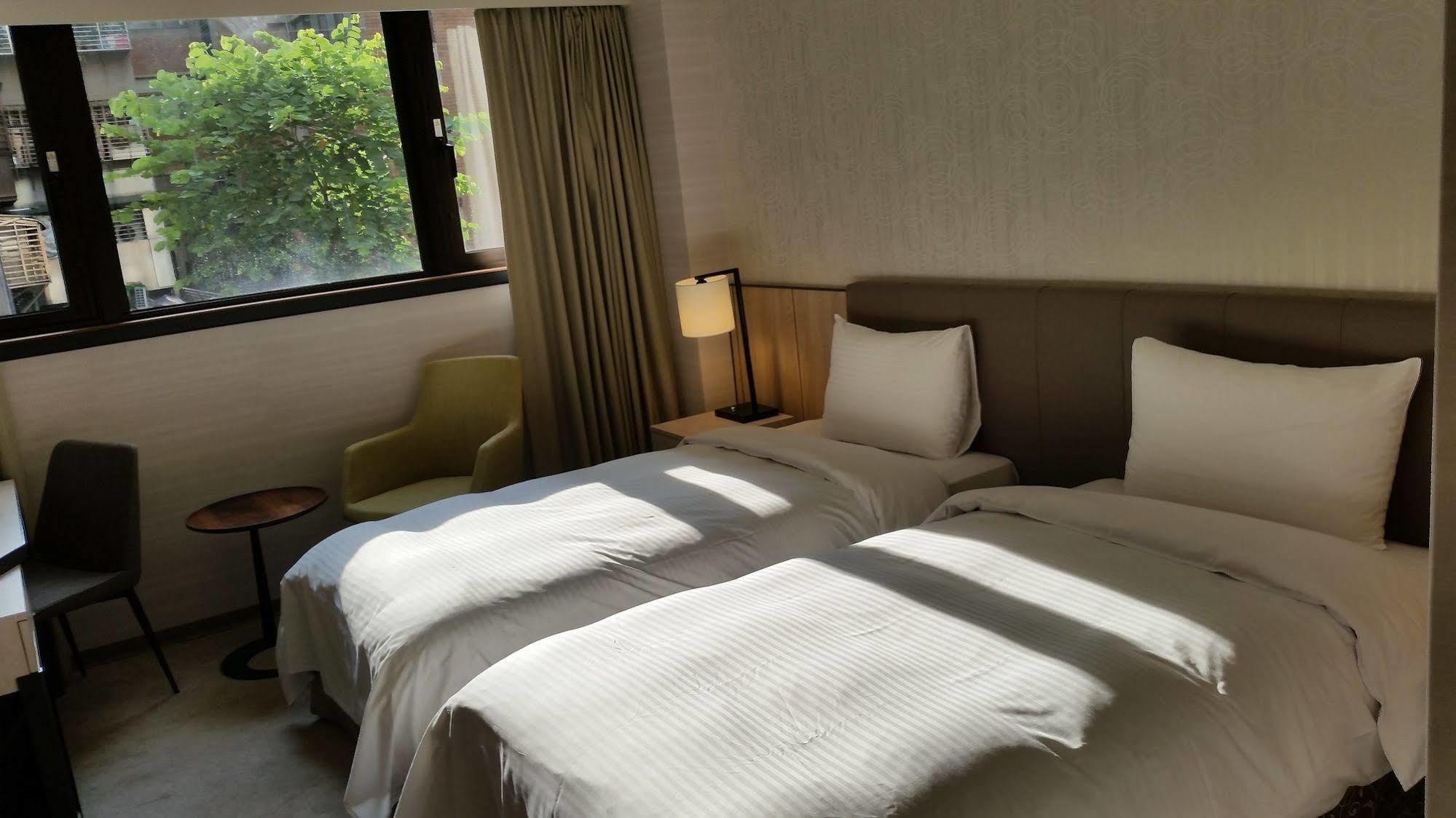 Citizen Hotel Taipei Exterior photo