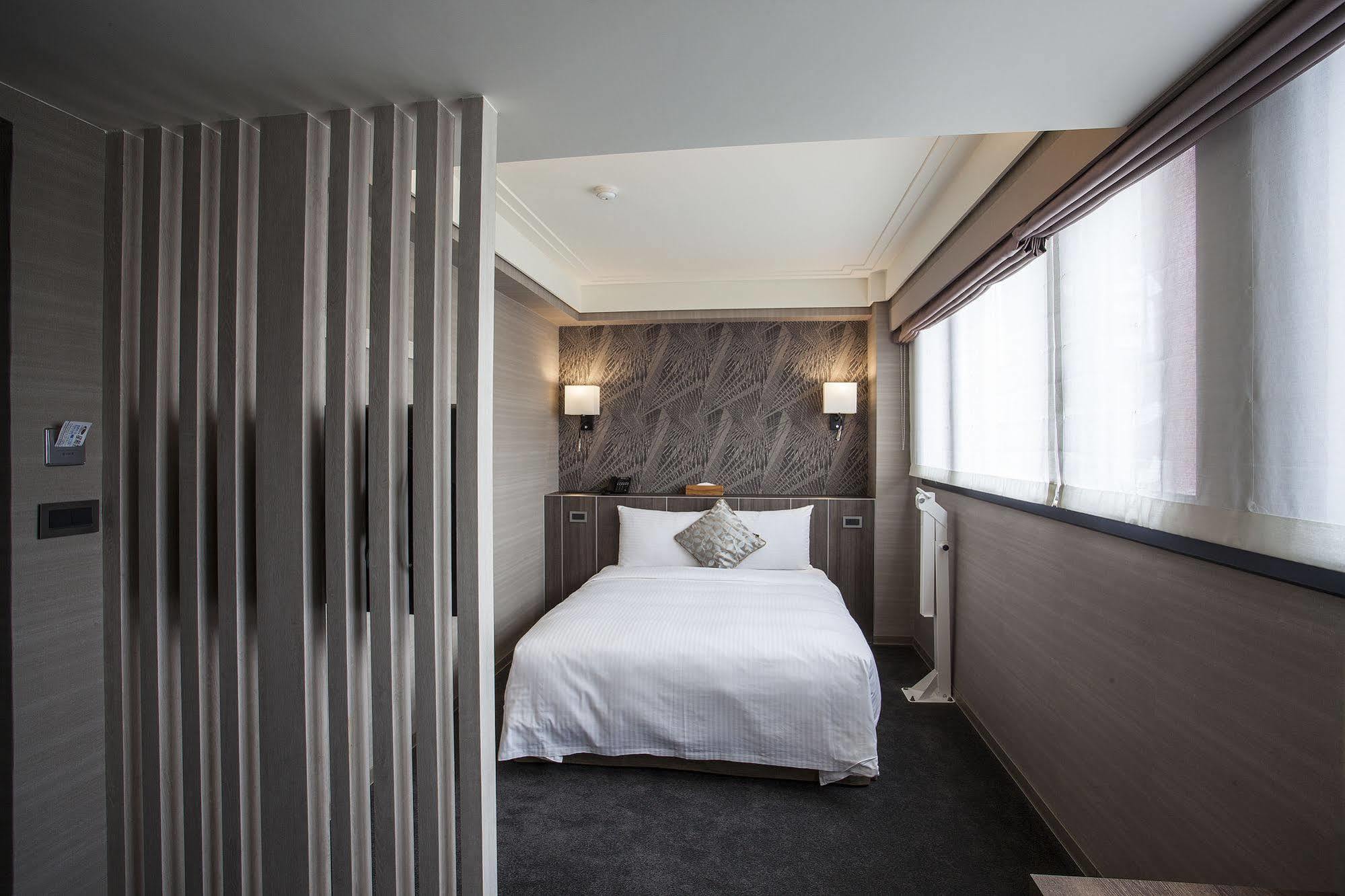 Citizen Hotel Taipei Exterior photo